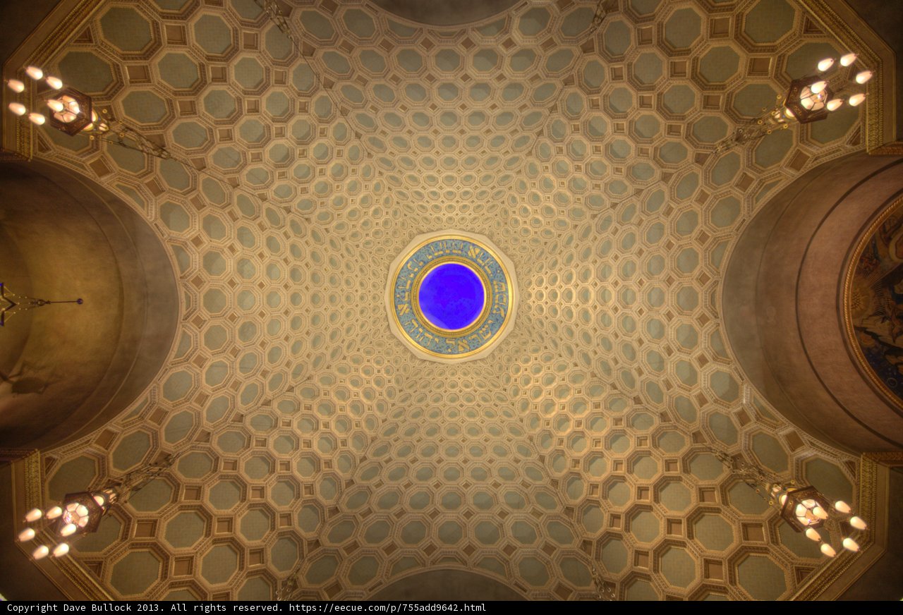 Light and Patterns in the Cathedral of the Holy Cross