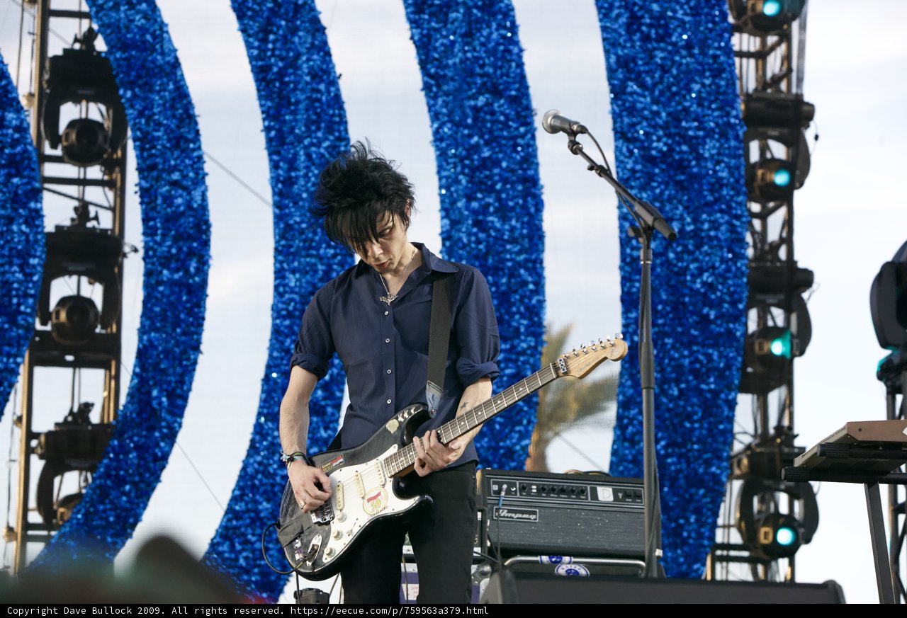 Nick Zinner Rocks Coachella with his Electric Guitar