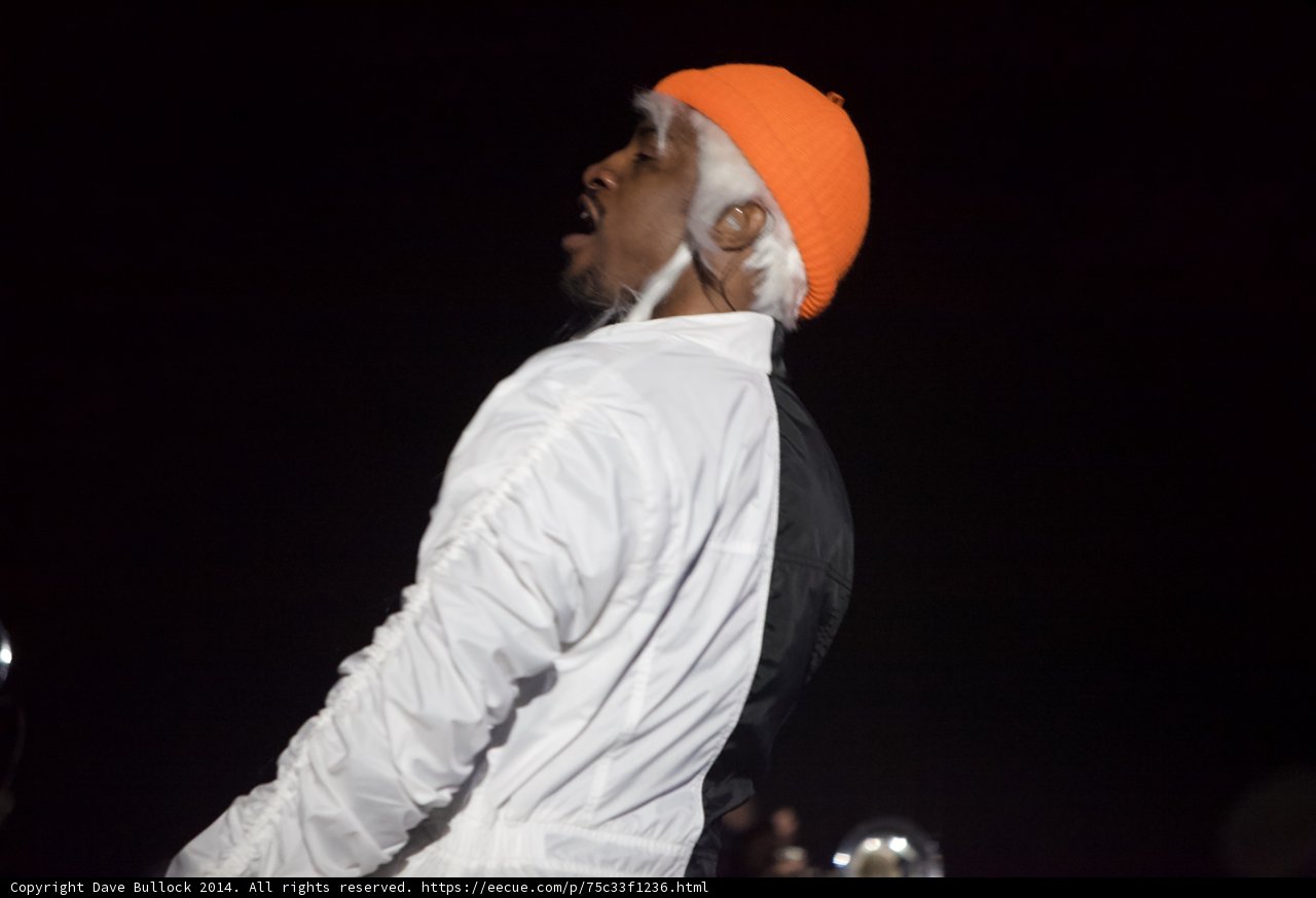 André 3000 Rocks an Orange Cap