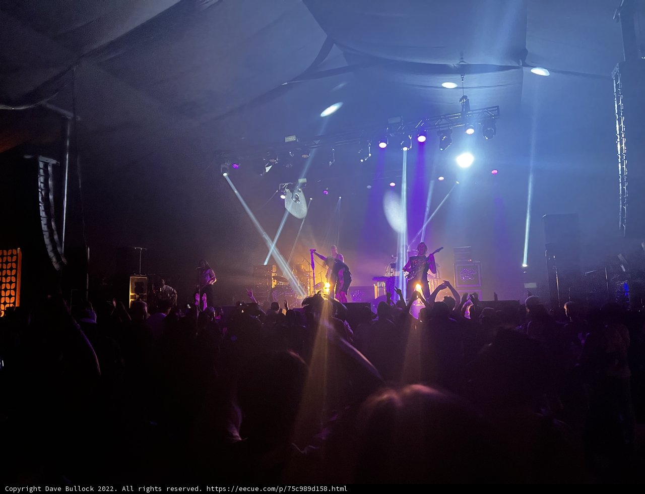 Illuminating Performance