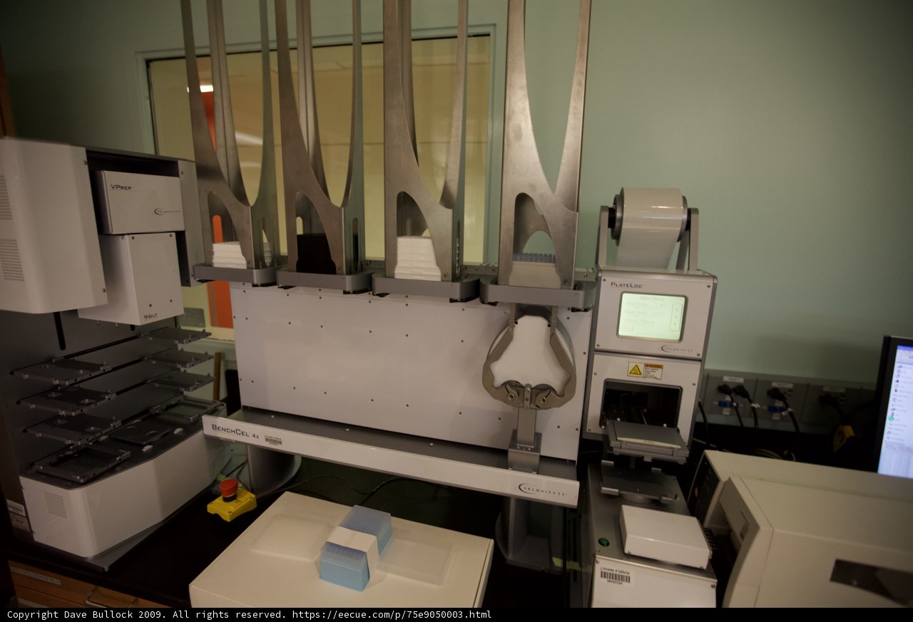Inside the CNSI Bio Automation Laboratory