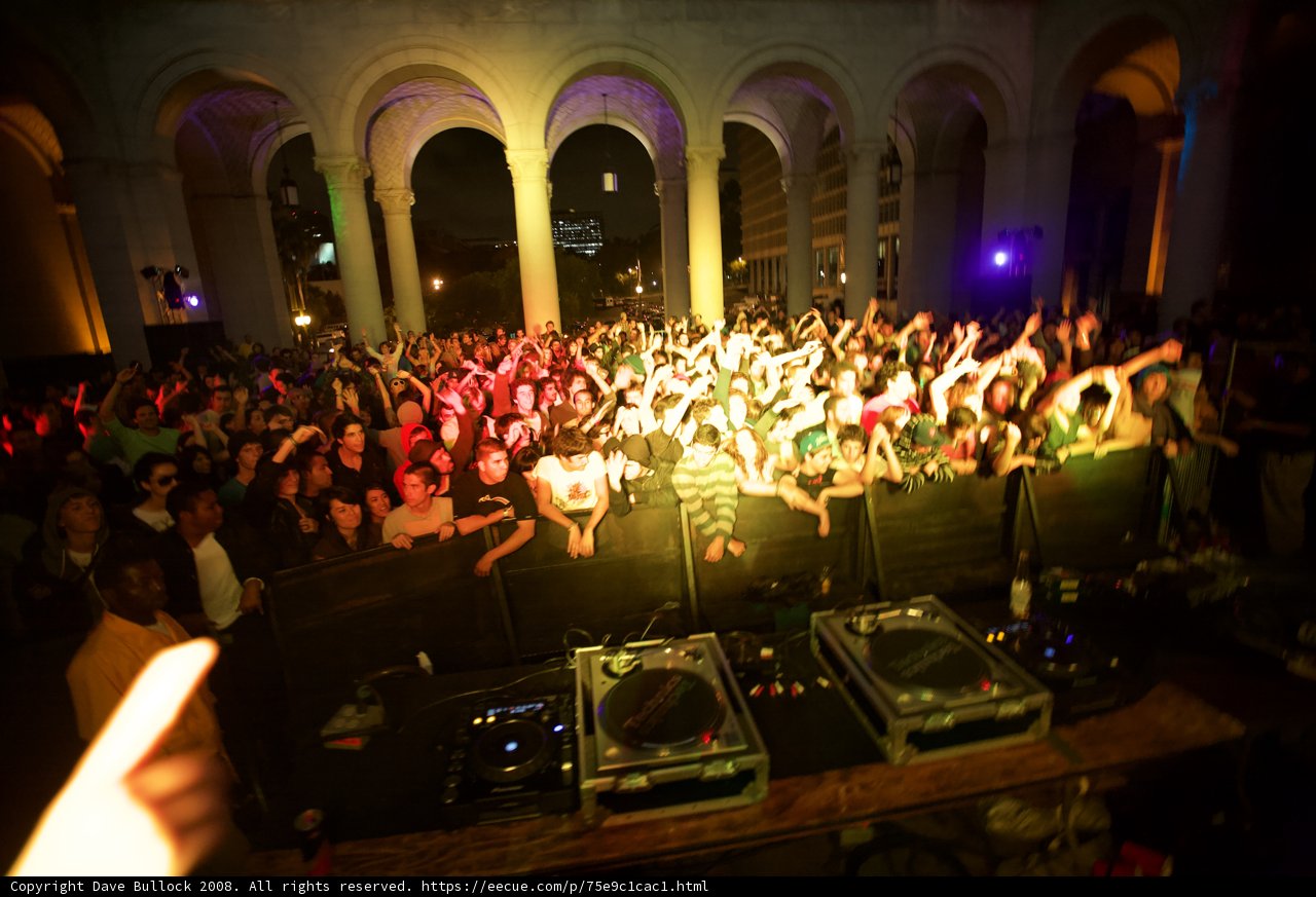 Raving with the Stars
