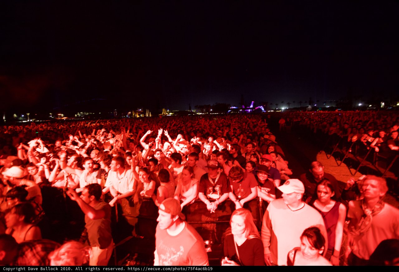 Vampiro rocks the night away at Coachella