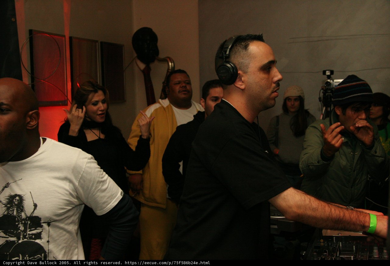 Entertainer Eric S Rocks the Night Away