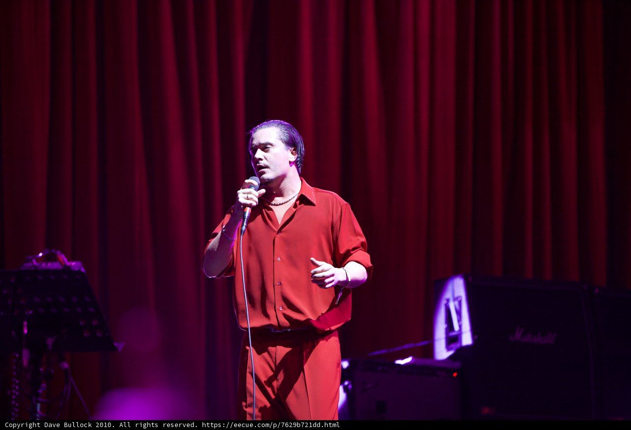 Mike Patton Rocks Coachella