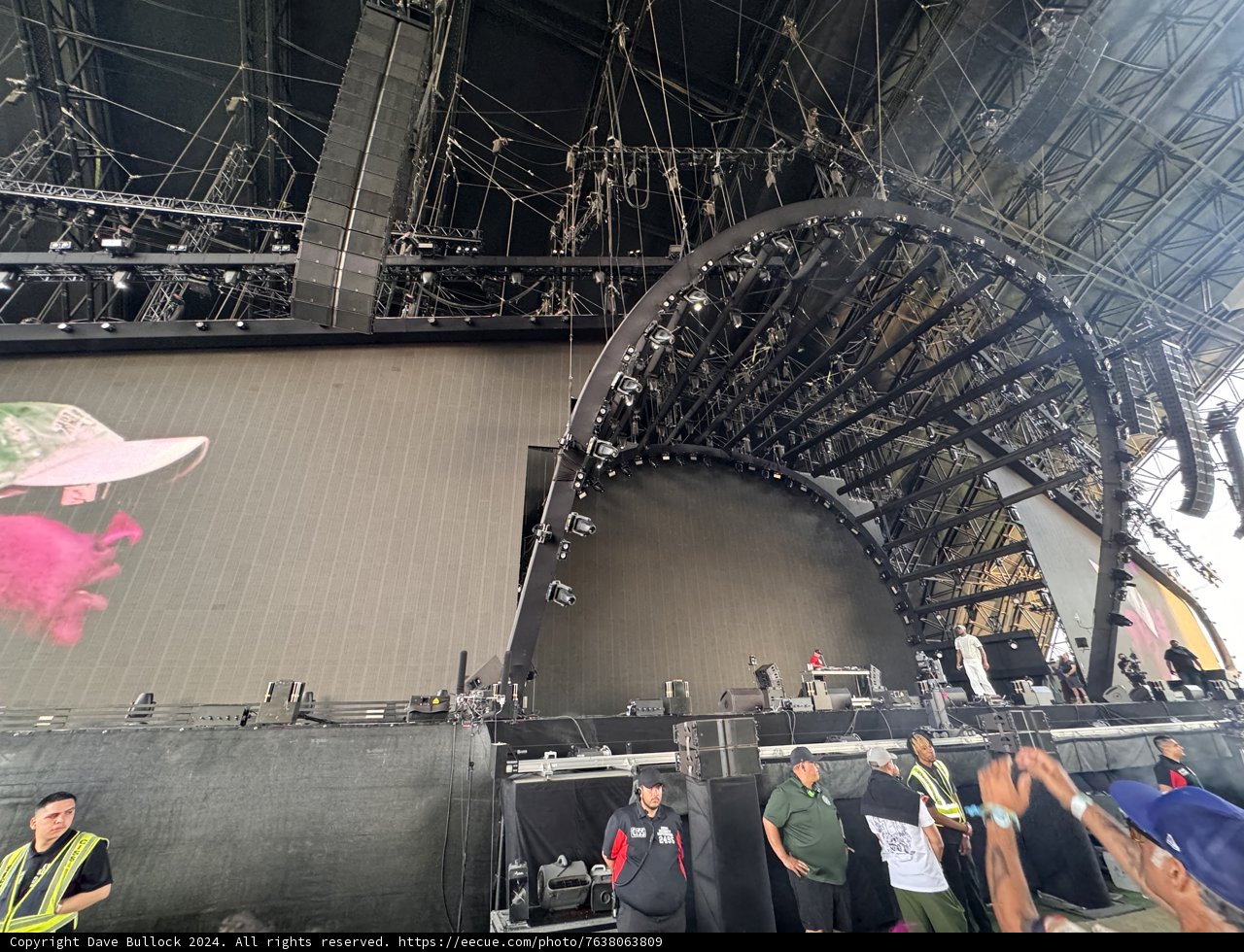 Anticipation at Coachella 2024: Moments Before the Magic