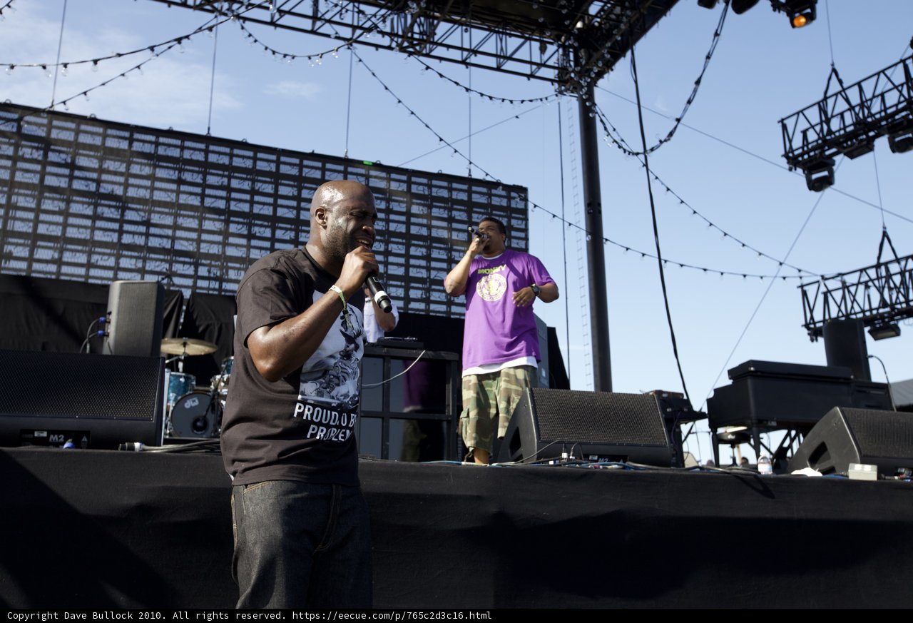 A Musical Performance under the Blue Sky
