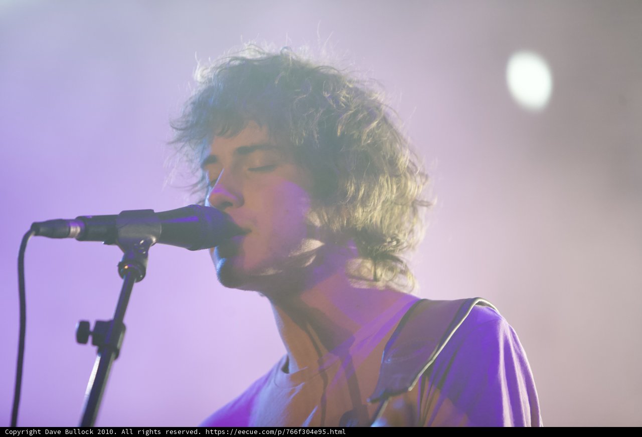 Andrew VanWyngarden's Electrifying Solo Performance at Coachella 2010