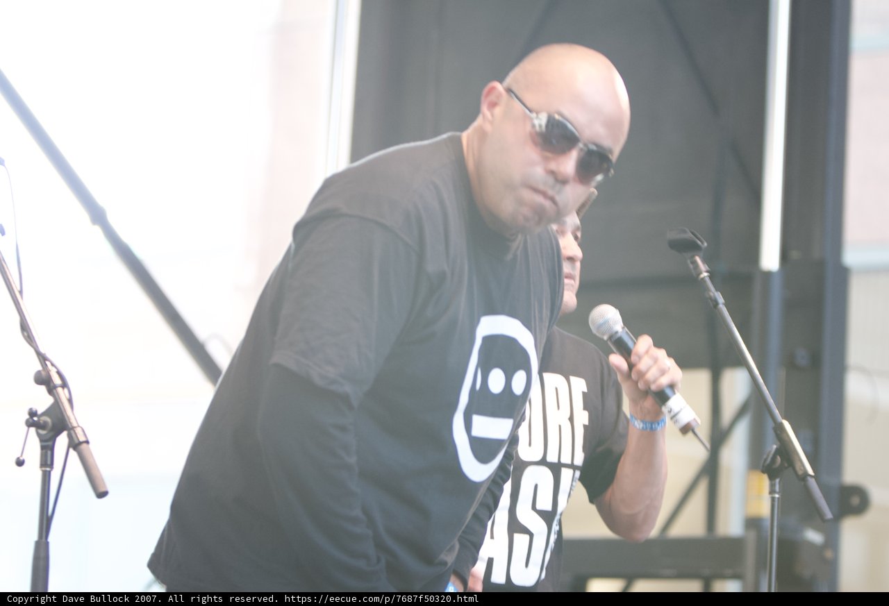 Live Performance: The Mic Master