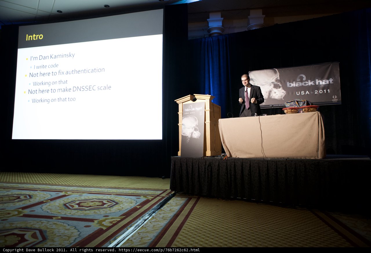Dan Kaminsky speaking at DEFCON