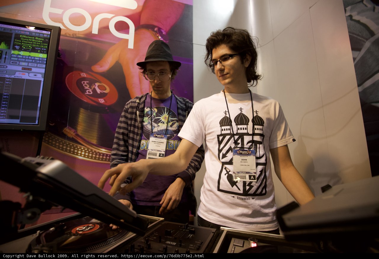 Fashionable Deejay