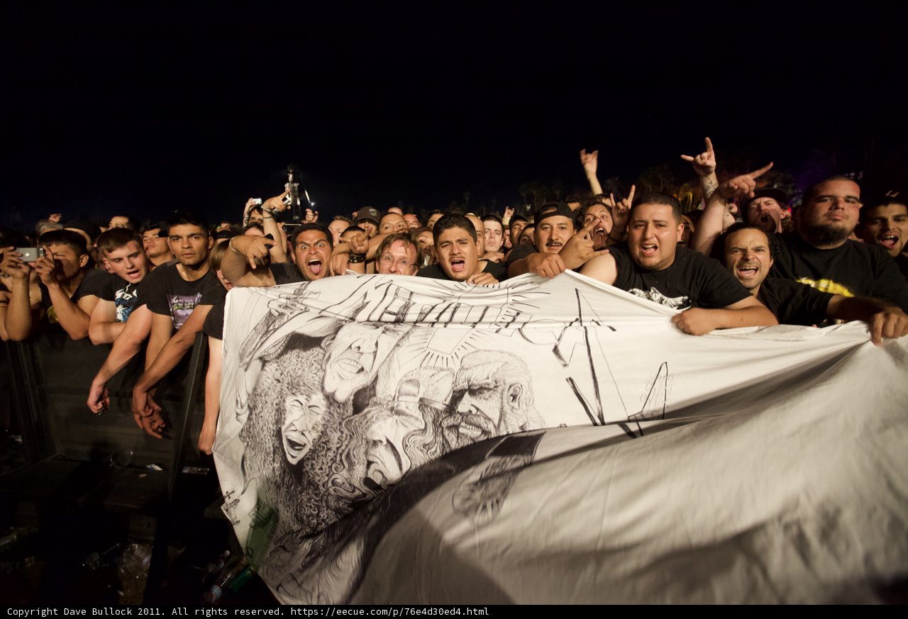 Unity in the Crowd