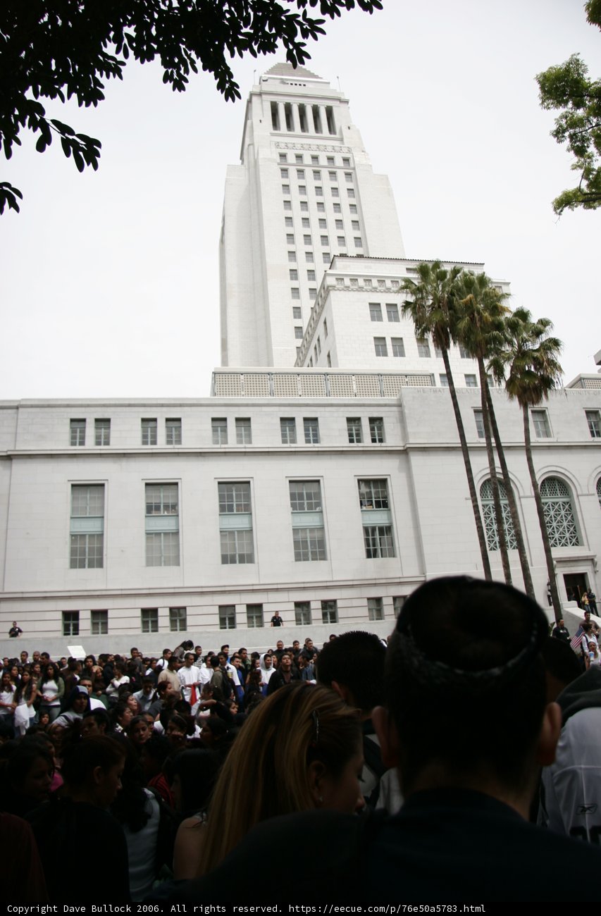 School Walkout Protest Draws Large Crowd to Downtown Metropolis Office Building
