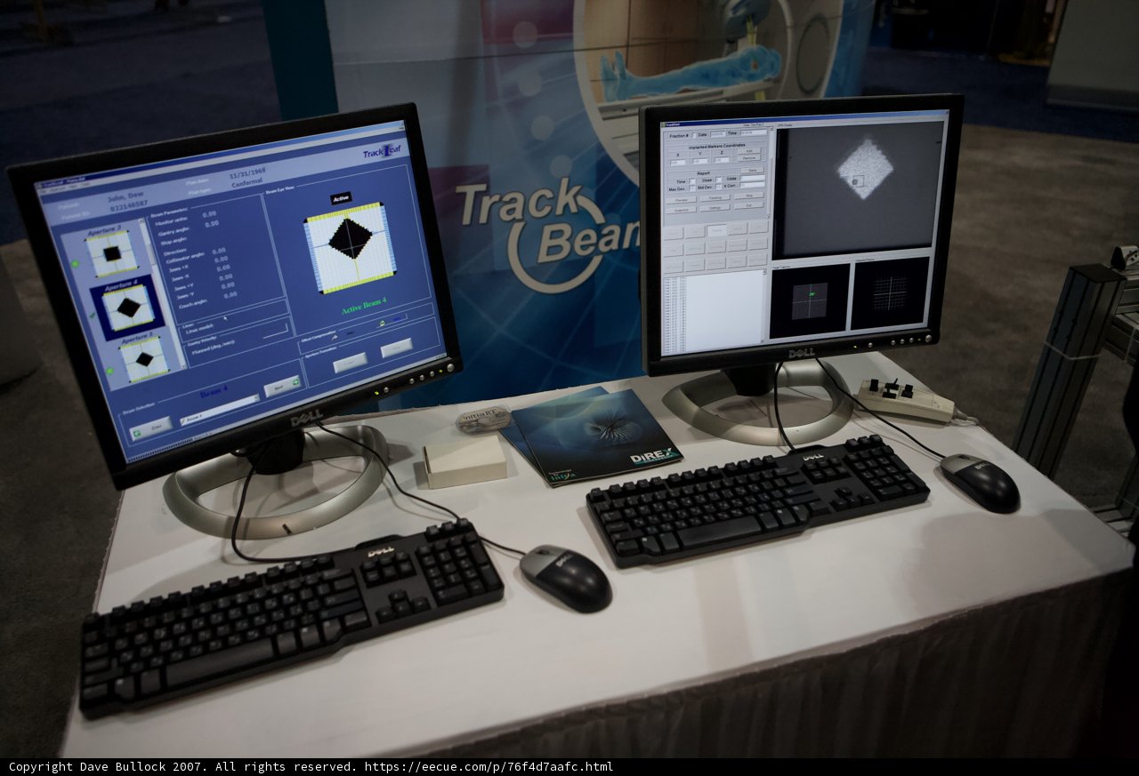Double Screen Workstation