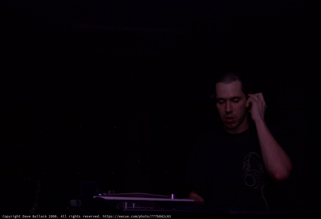 Dark Room DJ