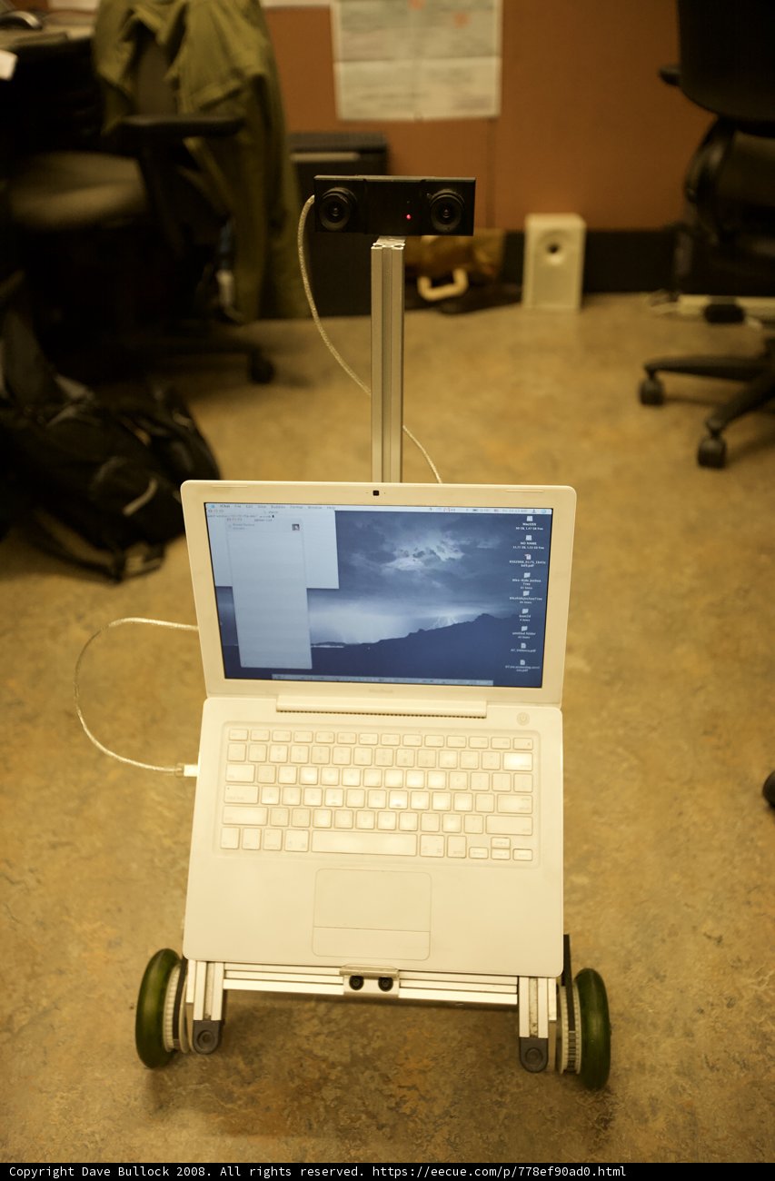 Mobile Workstation on Wheels