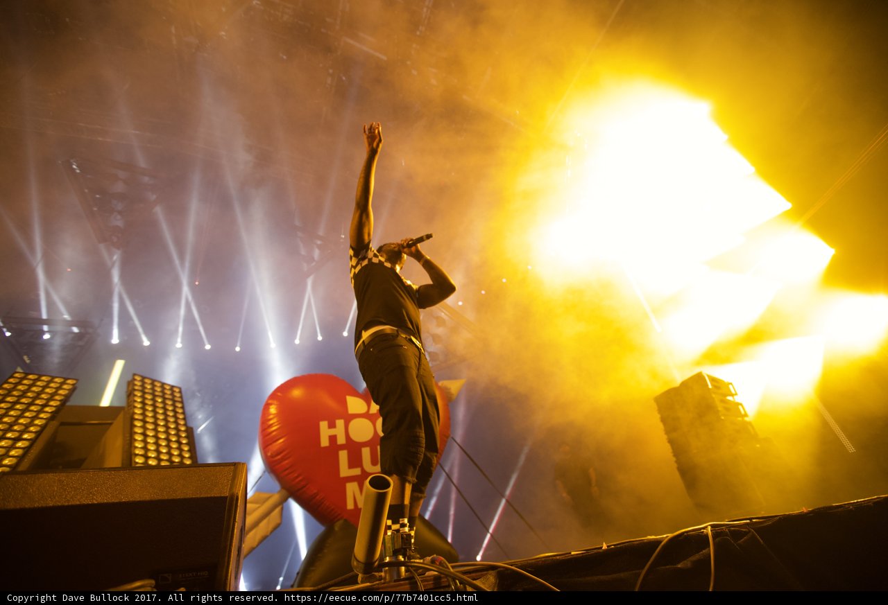 Rocking the Crowd