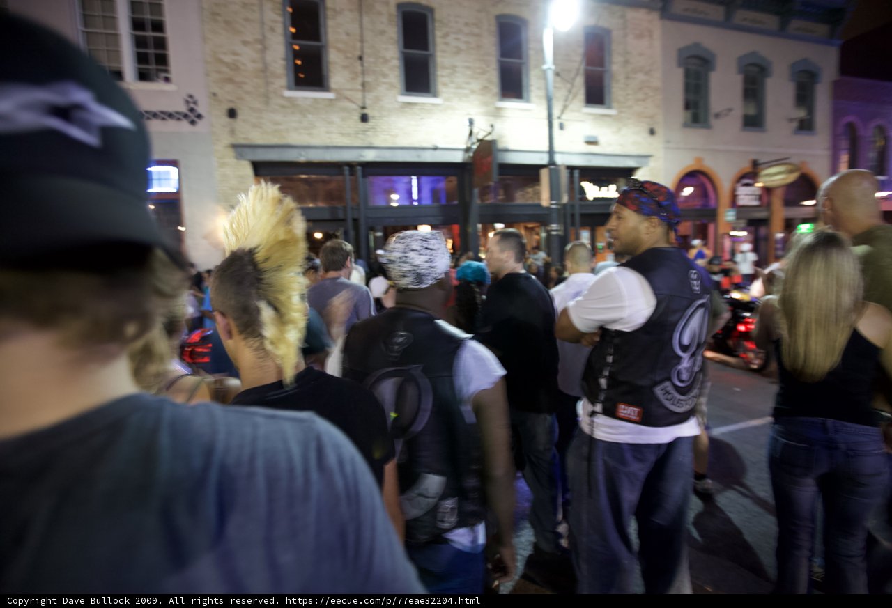 Urban Crowd