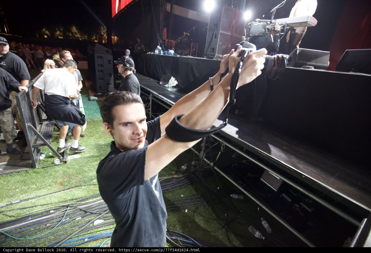 Concert Photographer Captures the Moment