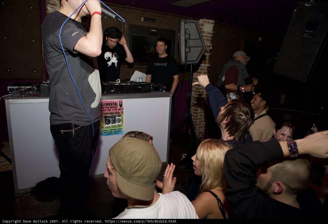 Rob G Rocks the Nightclub