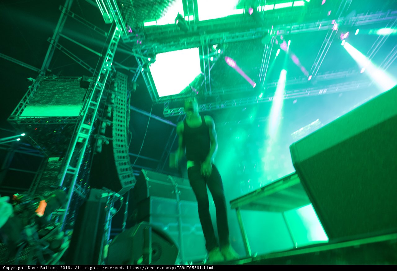 Green Spotlight on the Solo Performer