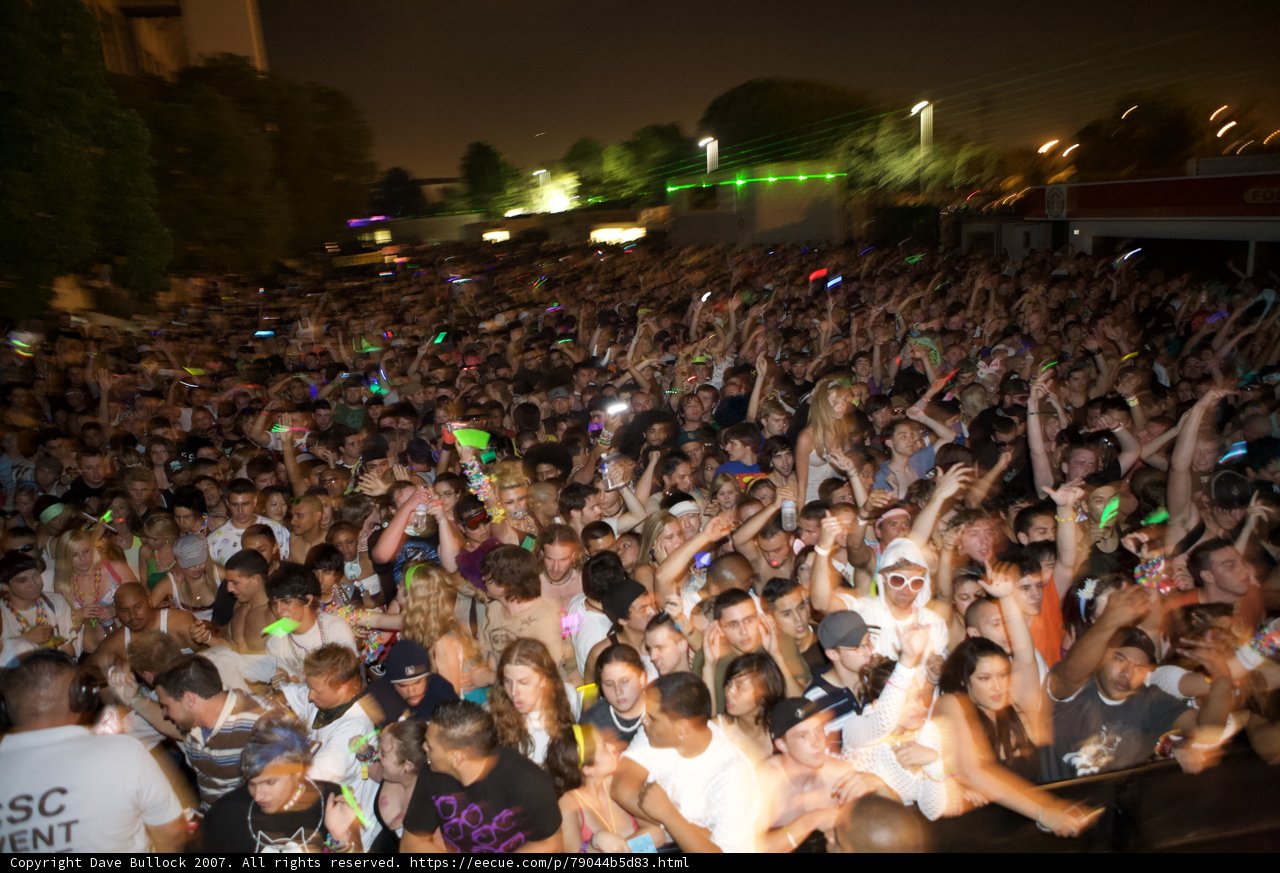 EDC 2007: Crowd Goes Wild