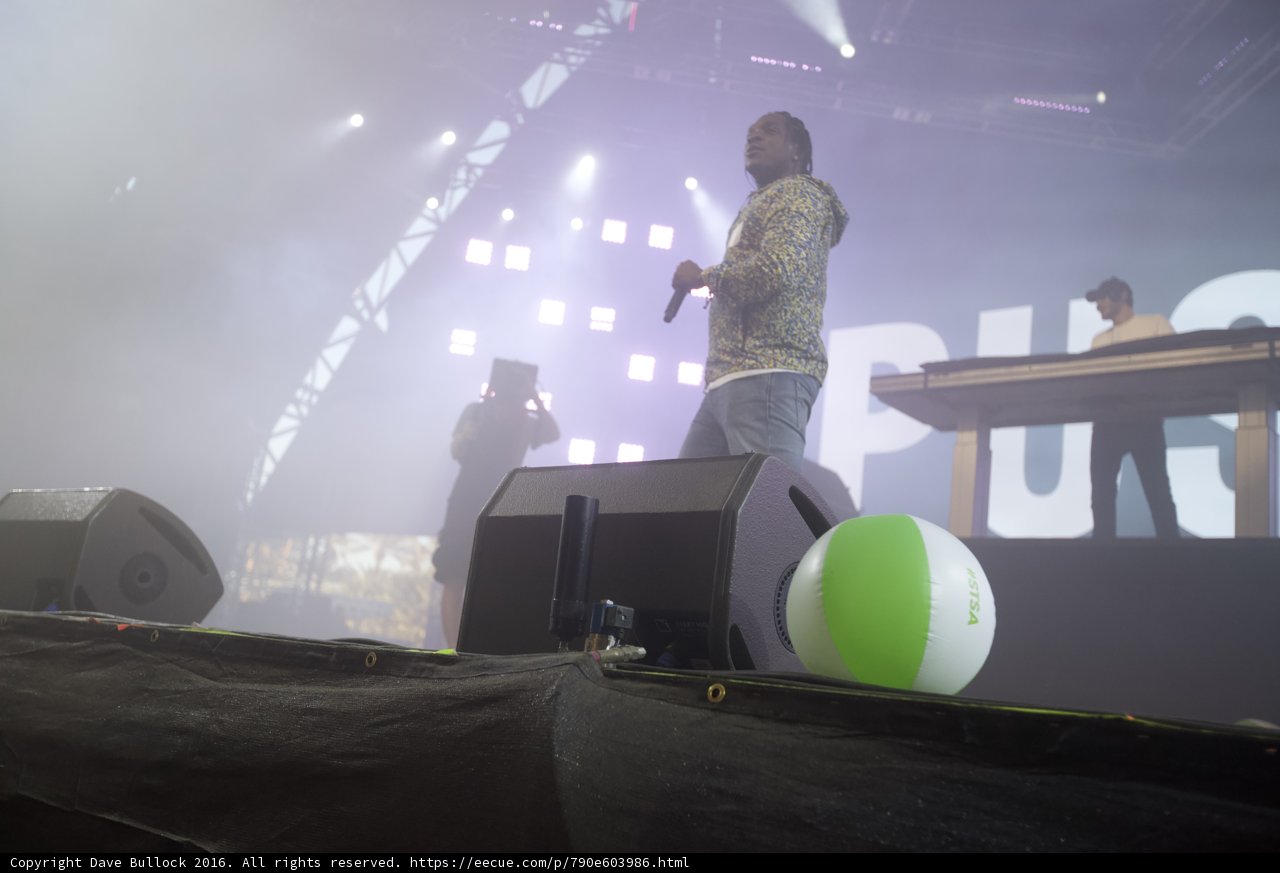 Pushing the Crowd to the Beach