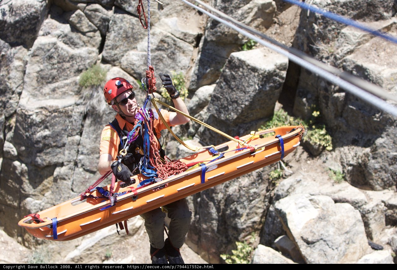 Highlining Rescue Training