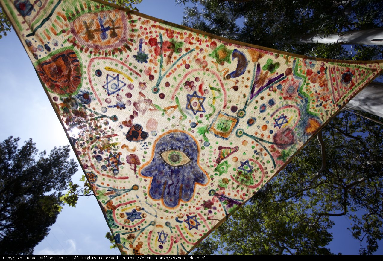 Flying Hamsa Kite