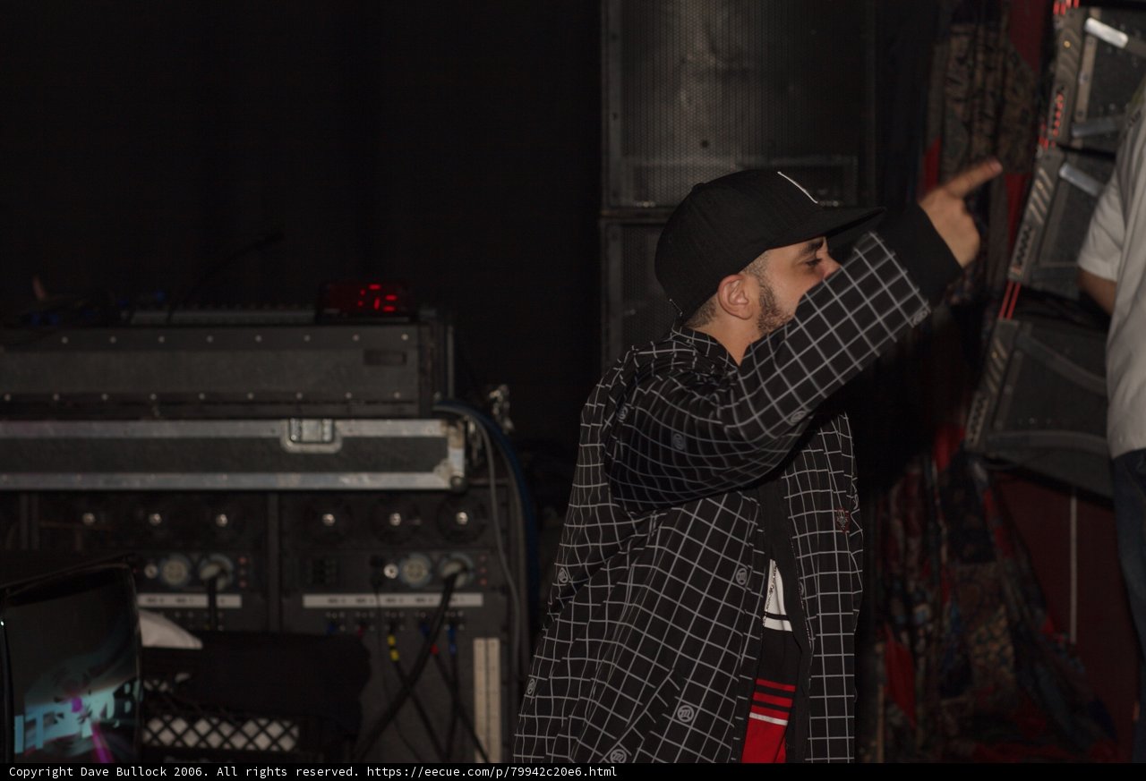 Pointing out the Beat