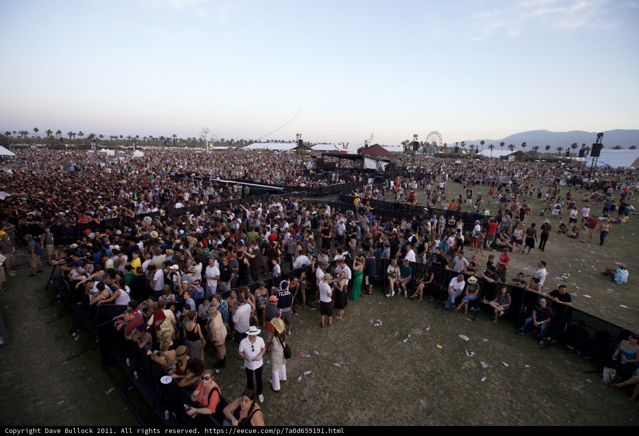 Coachella's Finale Delivers Massive Crowd Energy