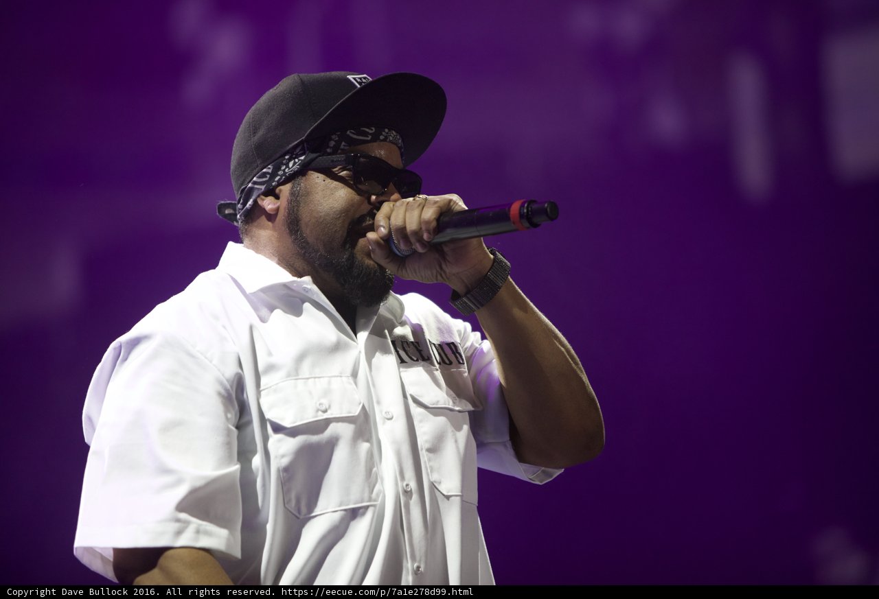 Solo Performance at Coachella