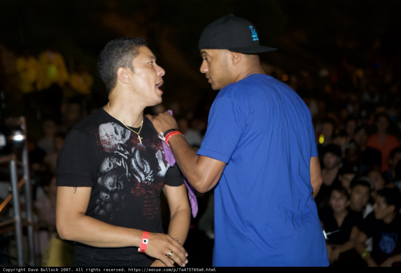 Chatting in the Crowd