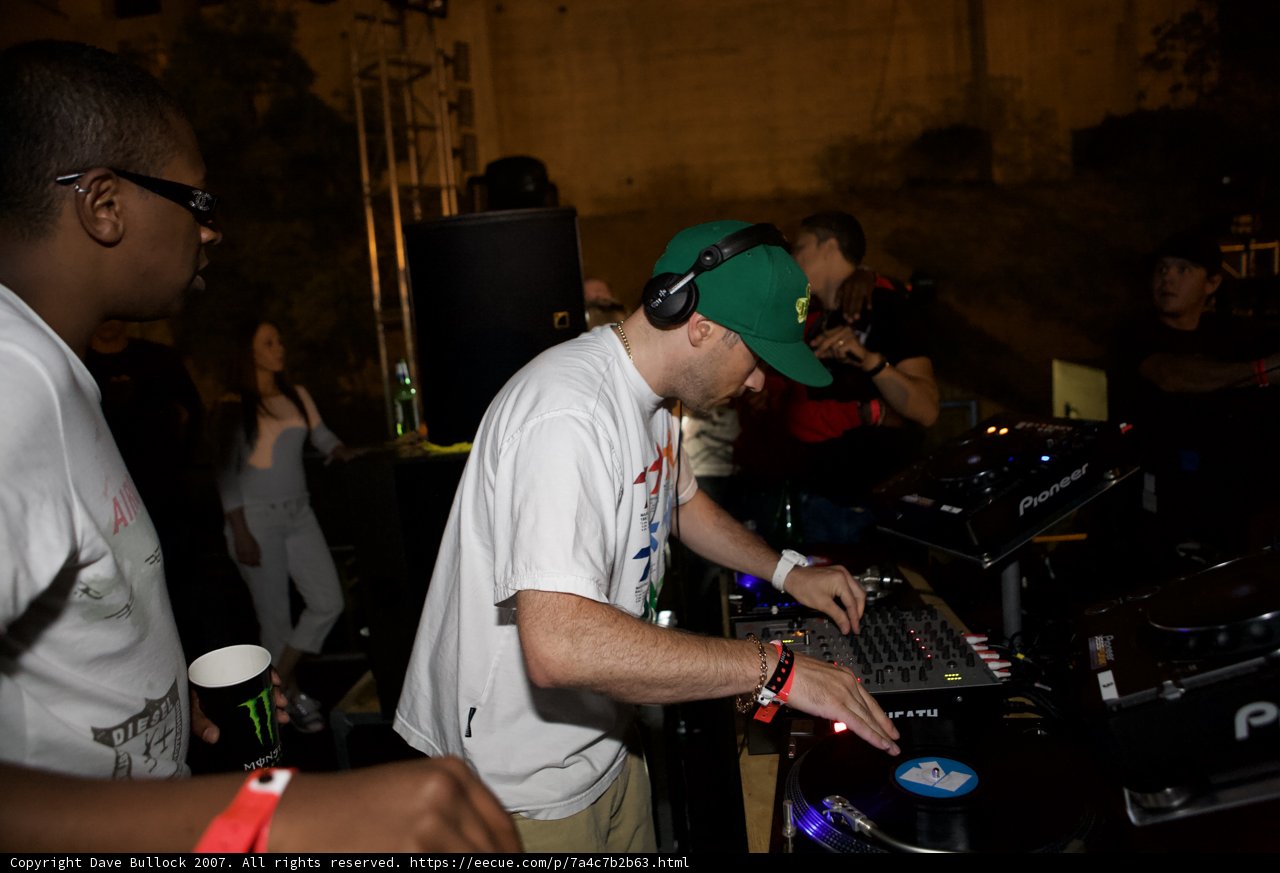 Grooving with the Deejay