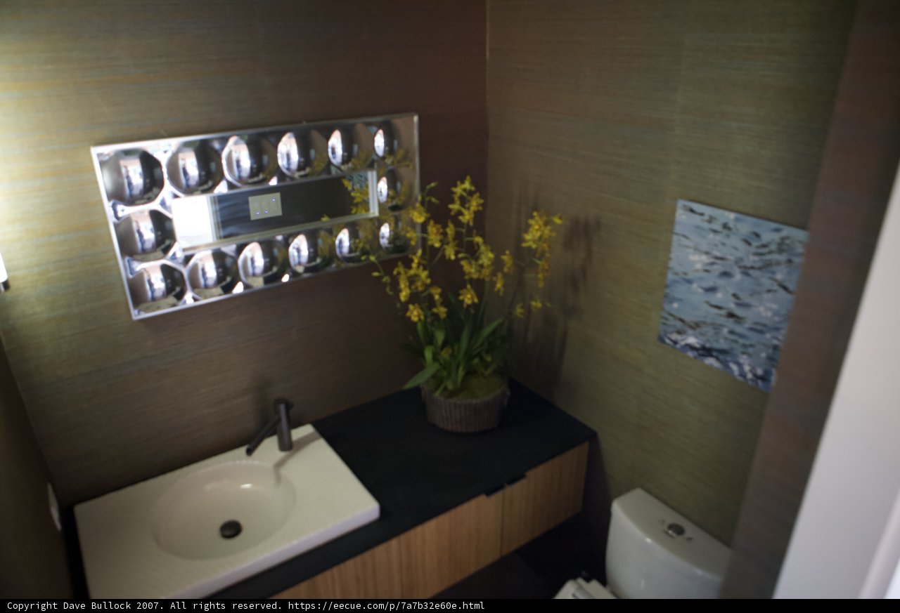 Serene Bathroom Oasis