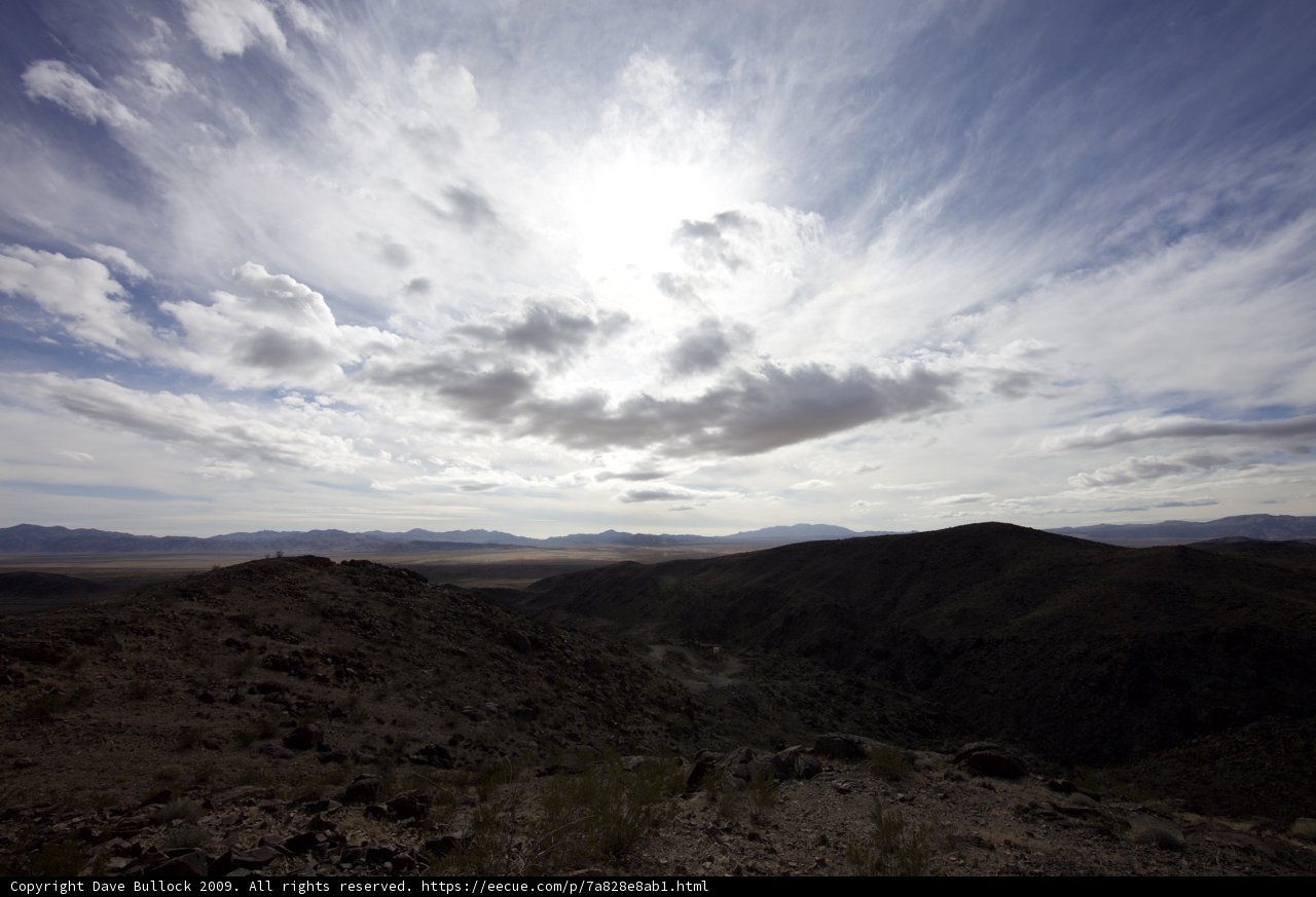Majestic view of a mountain range under the sun
