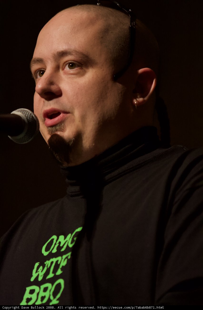 Green-shirted Entertainer Takes Center Stage