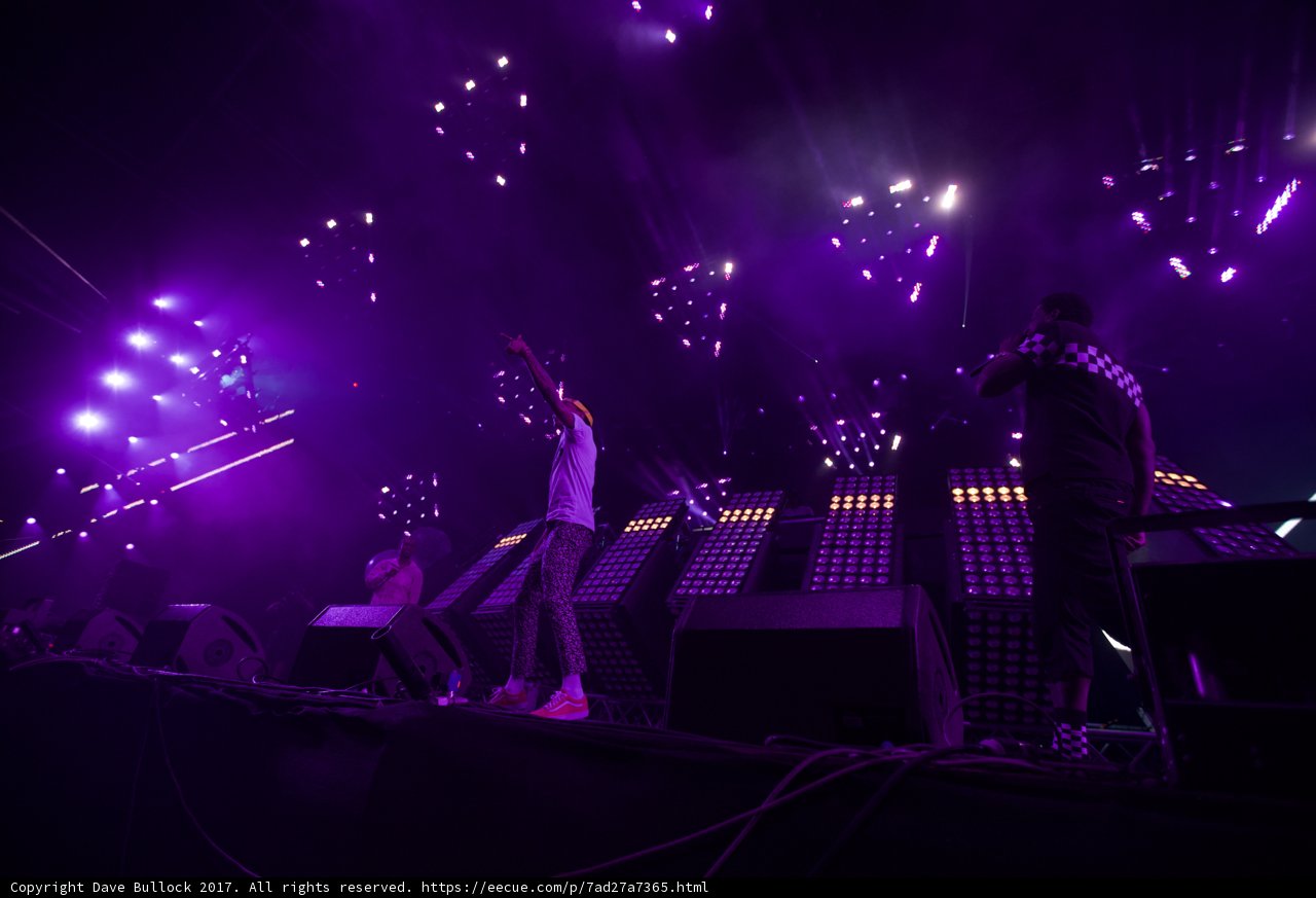 Lights on the Crowd