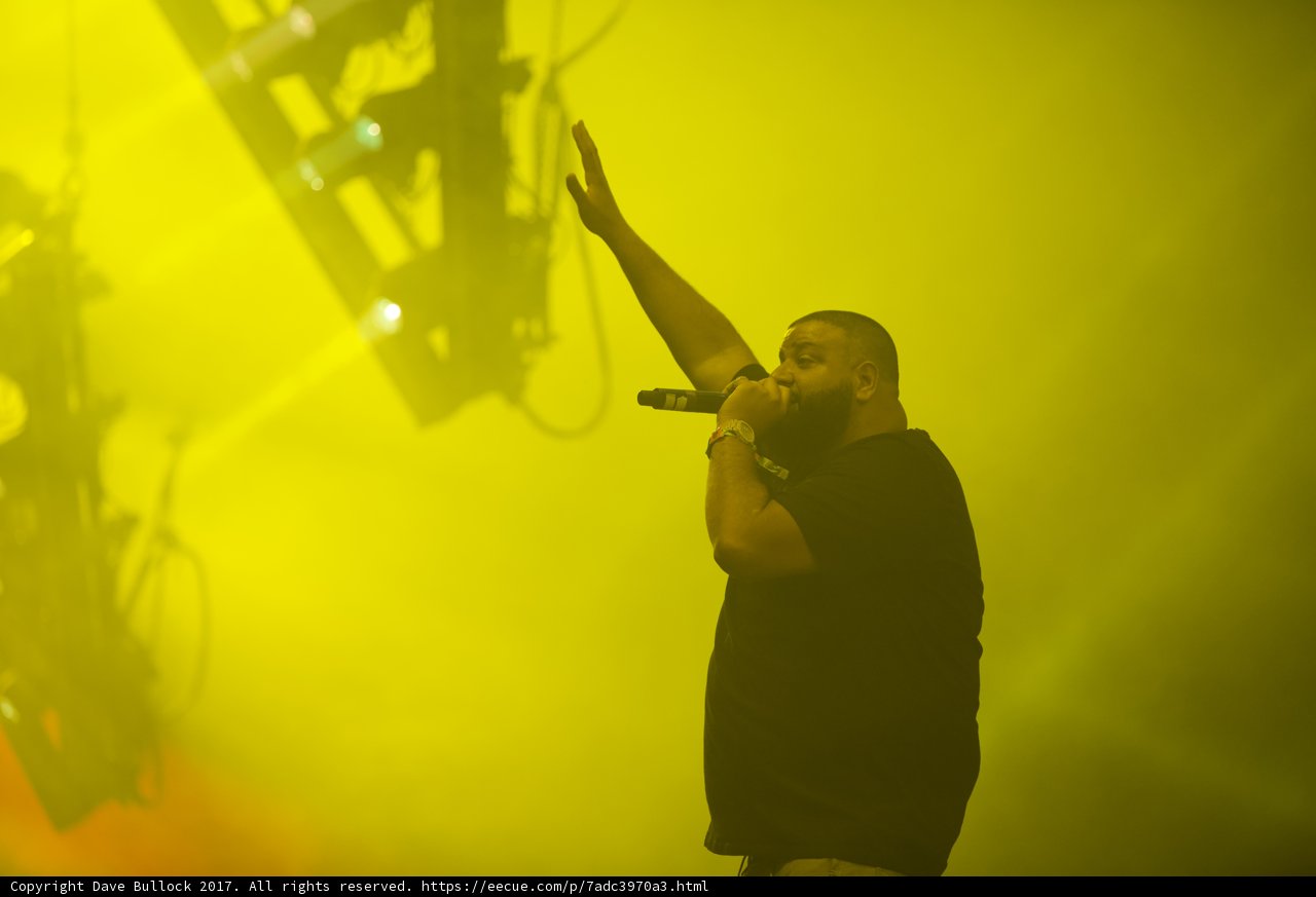 DJ Khaled Lights Up London's O2 Arena (100%)