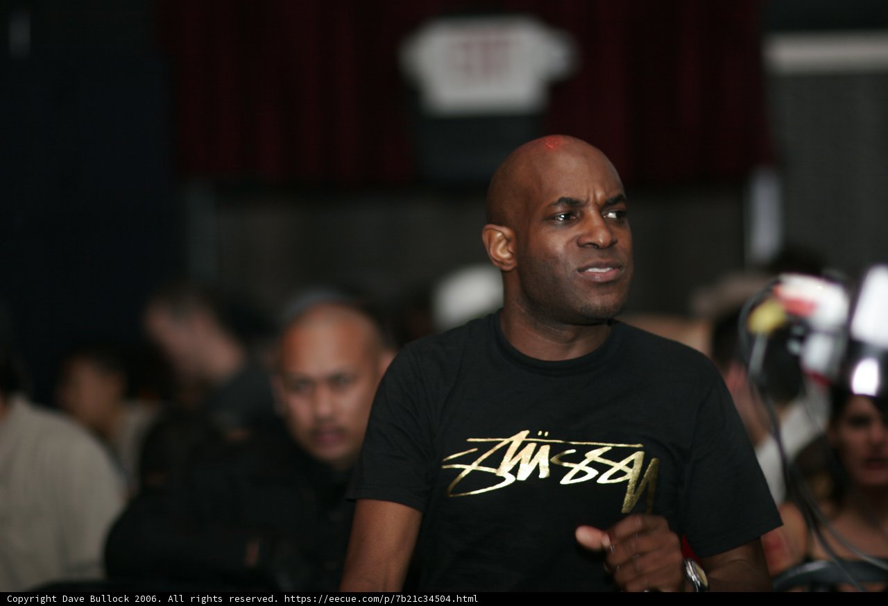 MC Q Rocks the Gold Logo T-Shirt at Brocky Funktion