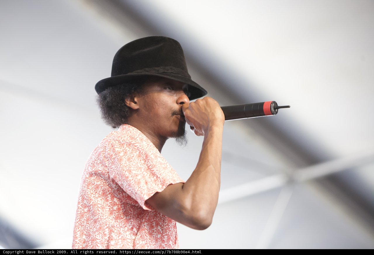 K'naan Warsame's Solo Performance at Coachella 2009
