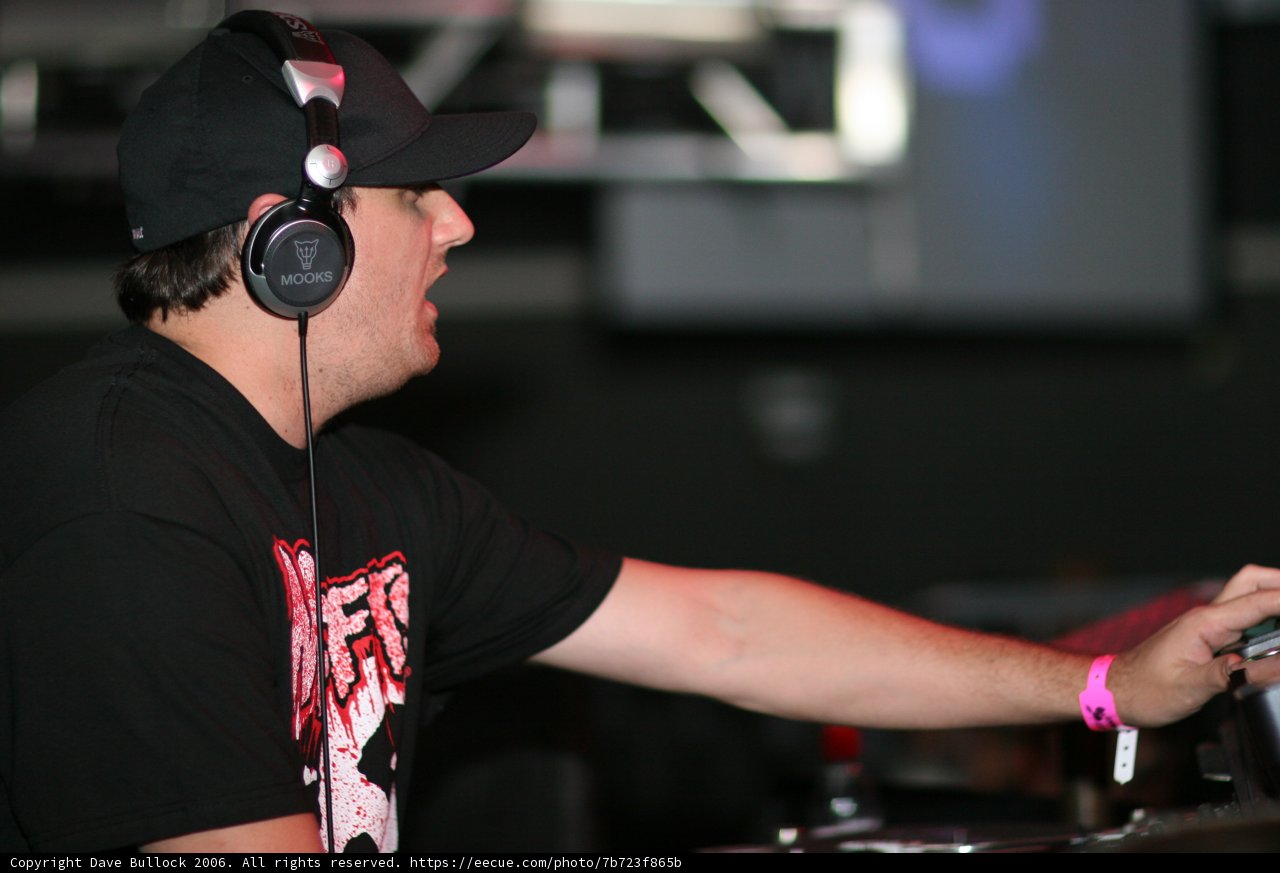The Groove Deejay