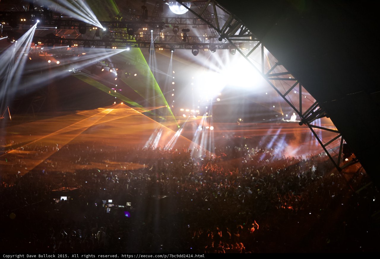 Spotlight on the Crowd