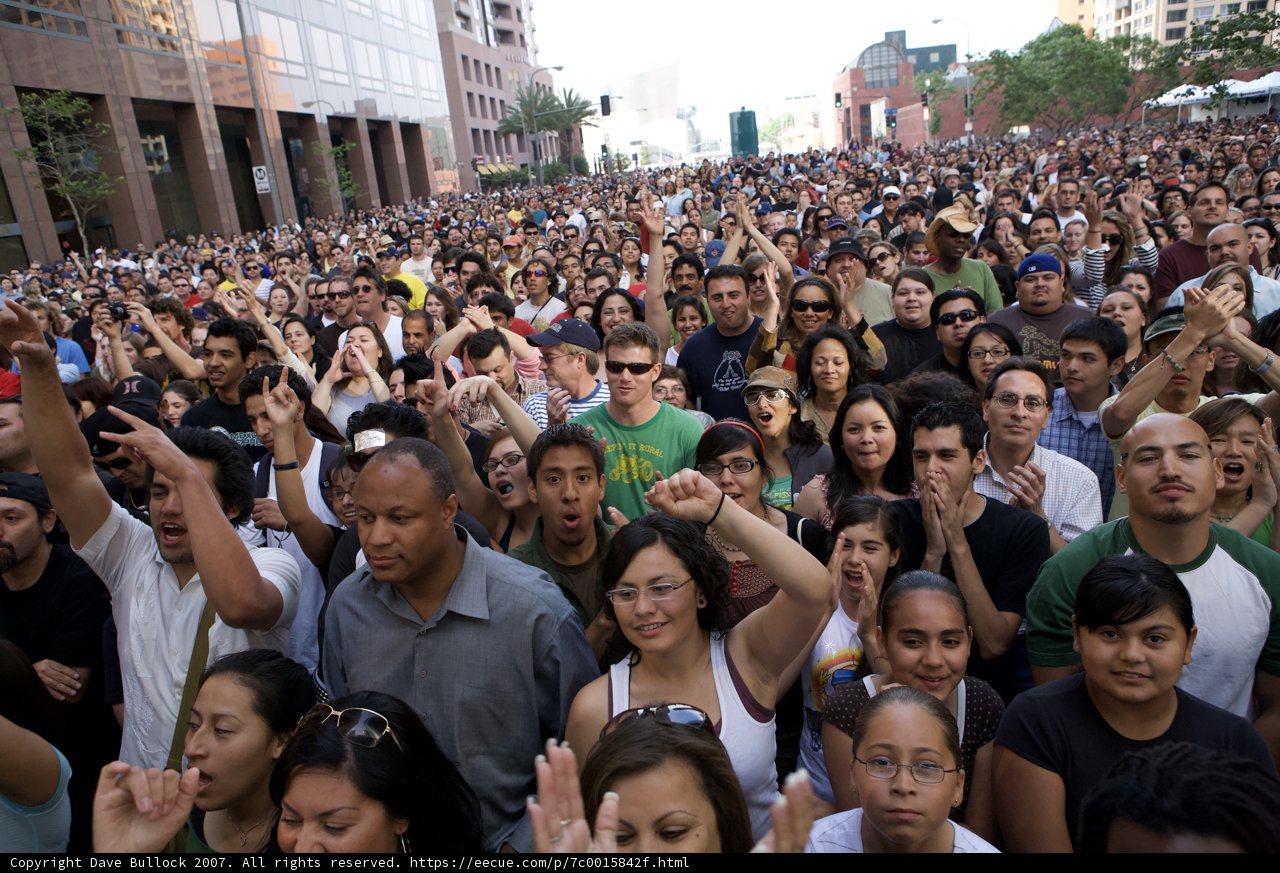 Grand Performance of Ozomatli Draws a Massive Crowd