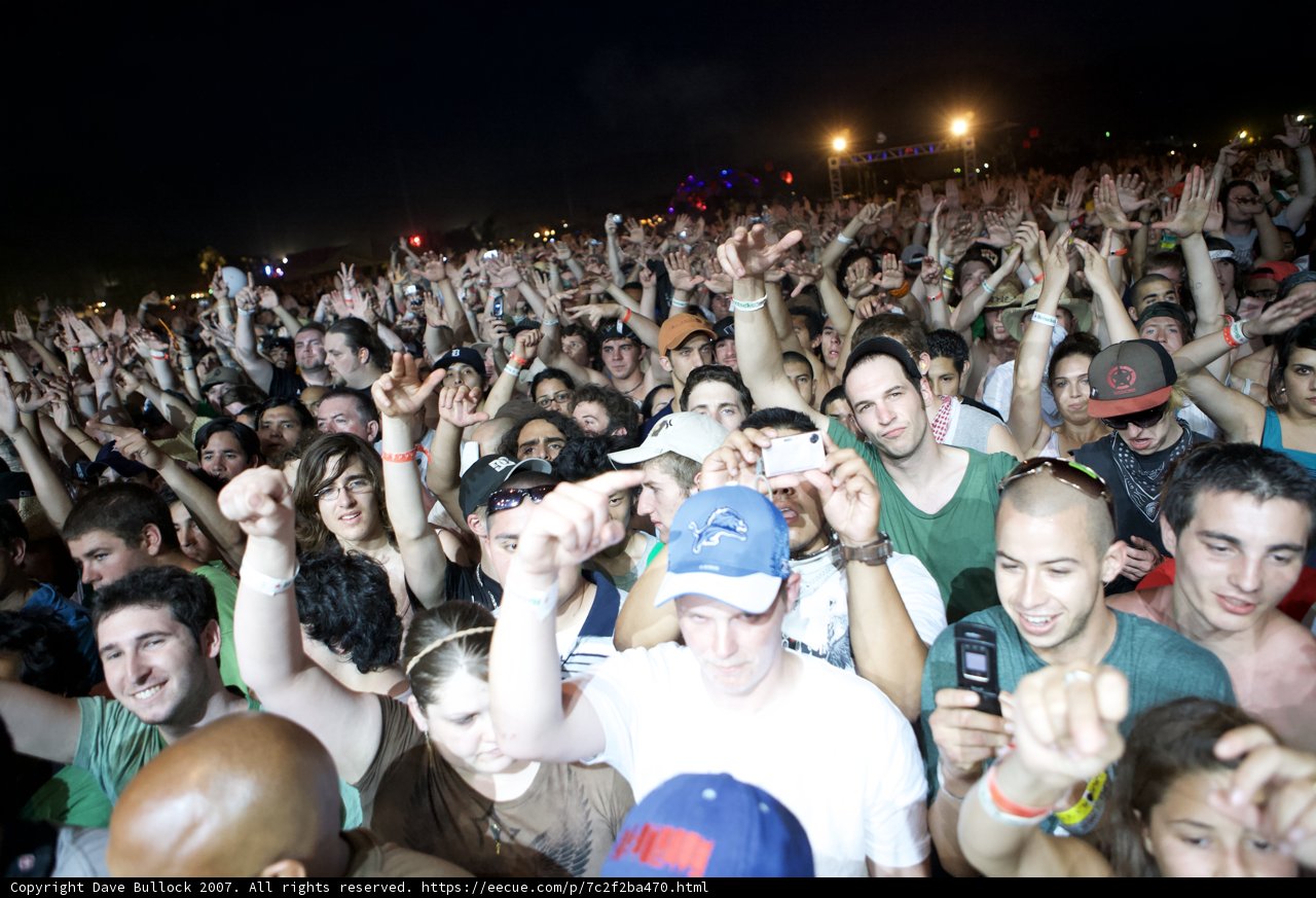 Raising the Roof: Alfie Templeman Rocks Coachella 2007 Saturday Night