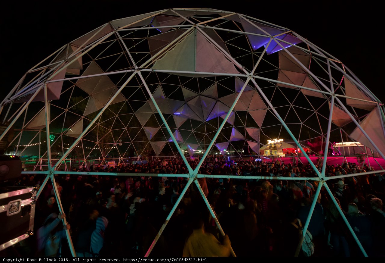 Illuminating the Night: A Captivating Concert Experience