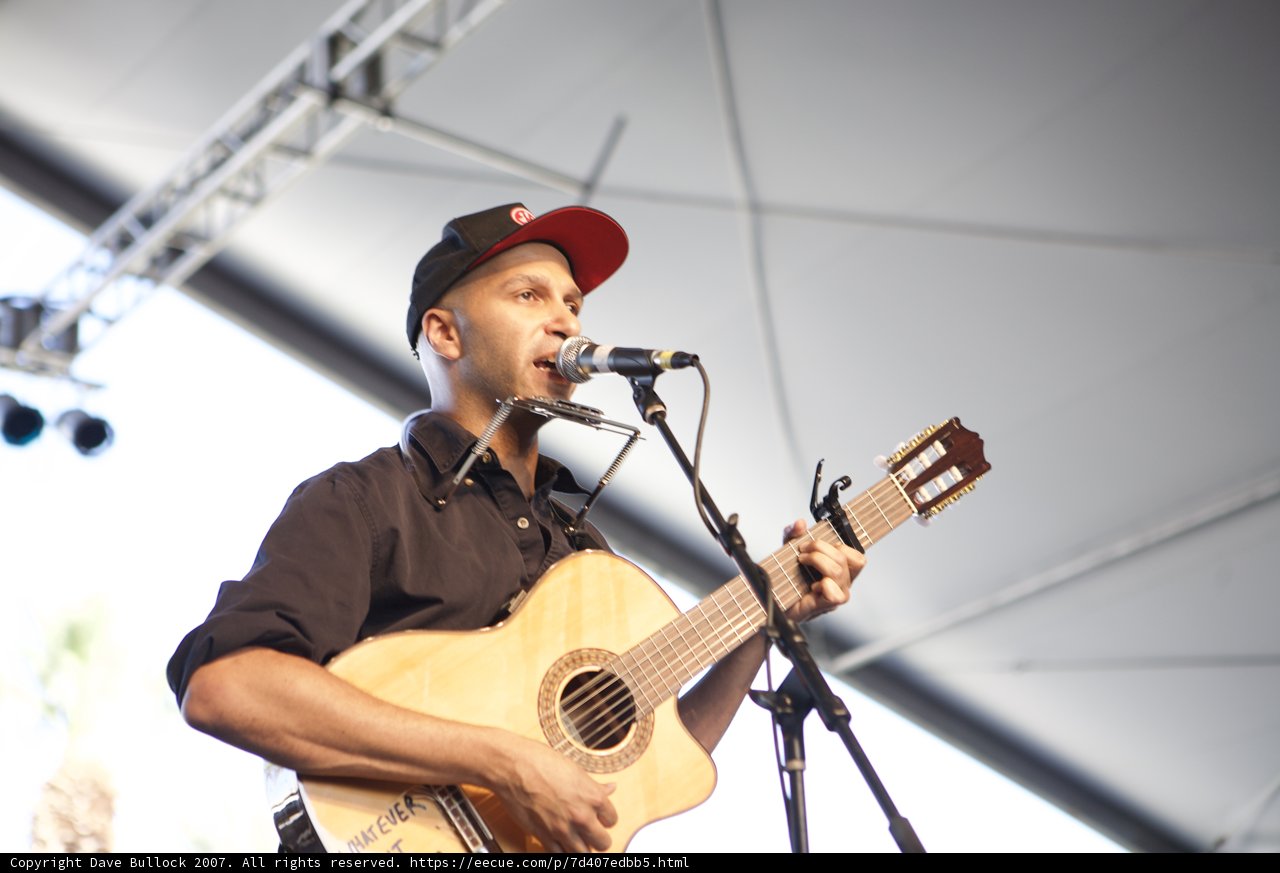 Tom Morello's Acoustic Performance at Coachella 2007