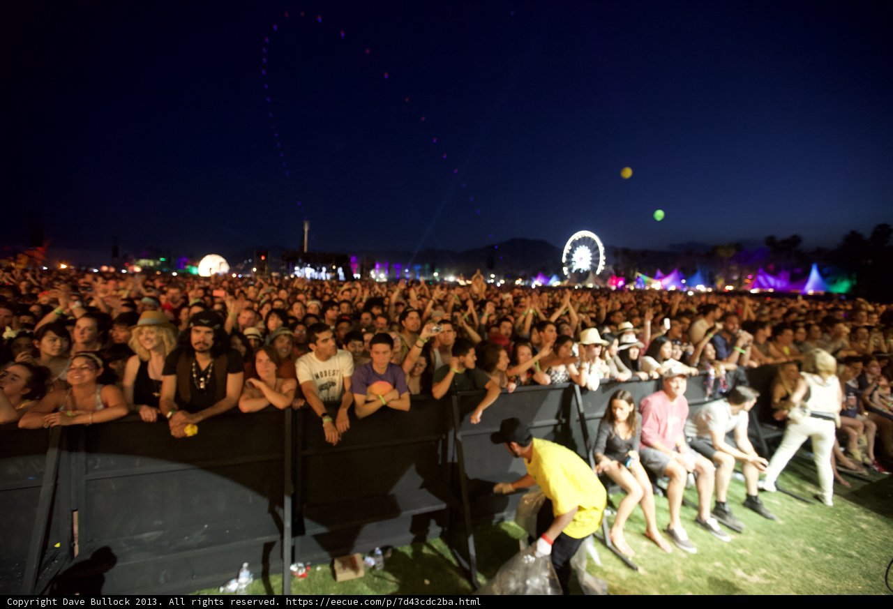 Coachella Crowd Gathers for Epic Night Sky Concert