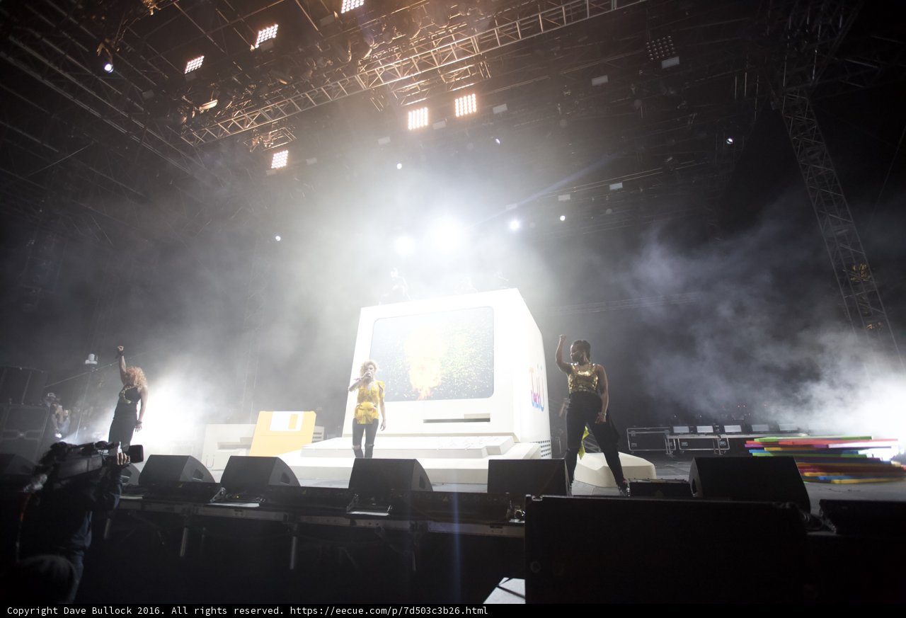 Smoke and Spotlight at Coachella 2016