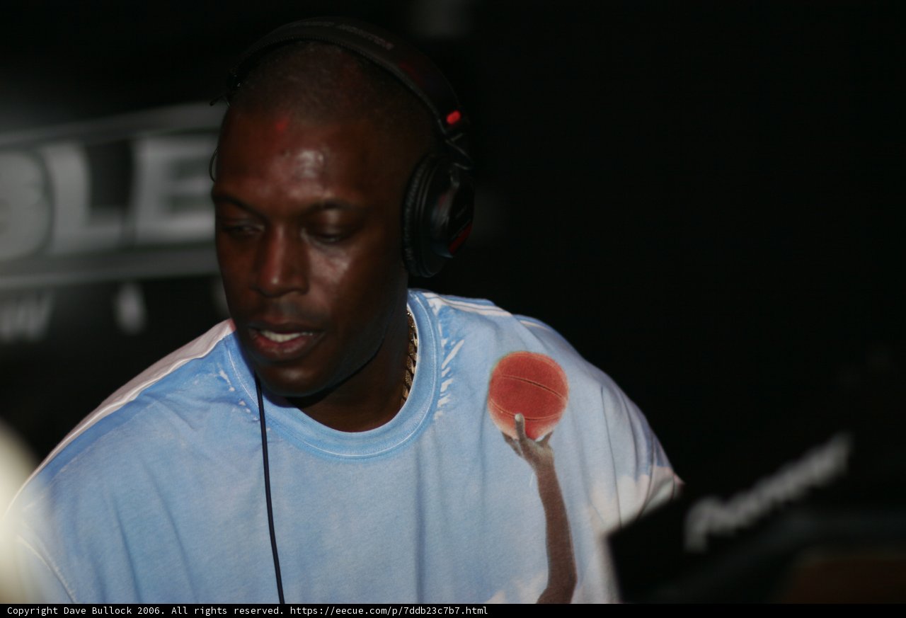 Music and Mike with Kenny Ken